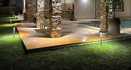 Romantic villa in the heart of Marina di Pietrasanta a few steps from the sea