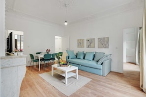 Apartamento superior | Zona de estar