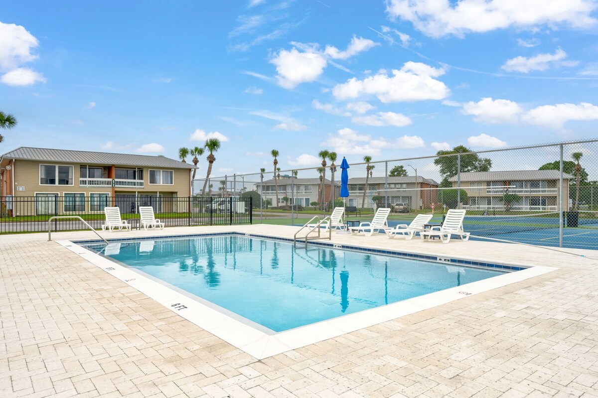 Photo 41 of Gulf Terrace #146 | by Salt Water Vacations