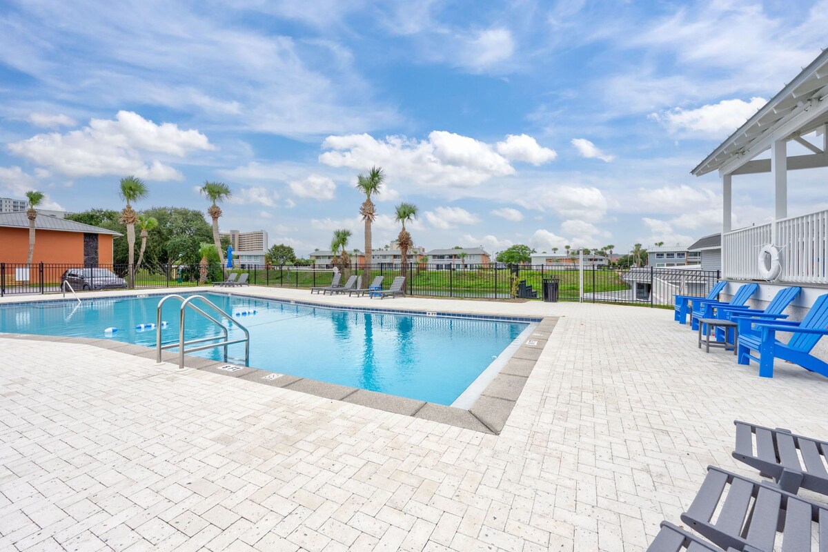 Photo 26 of Gulf Terrace #146 | by Salt Water Vacations