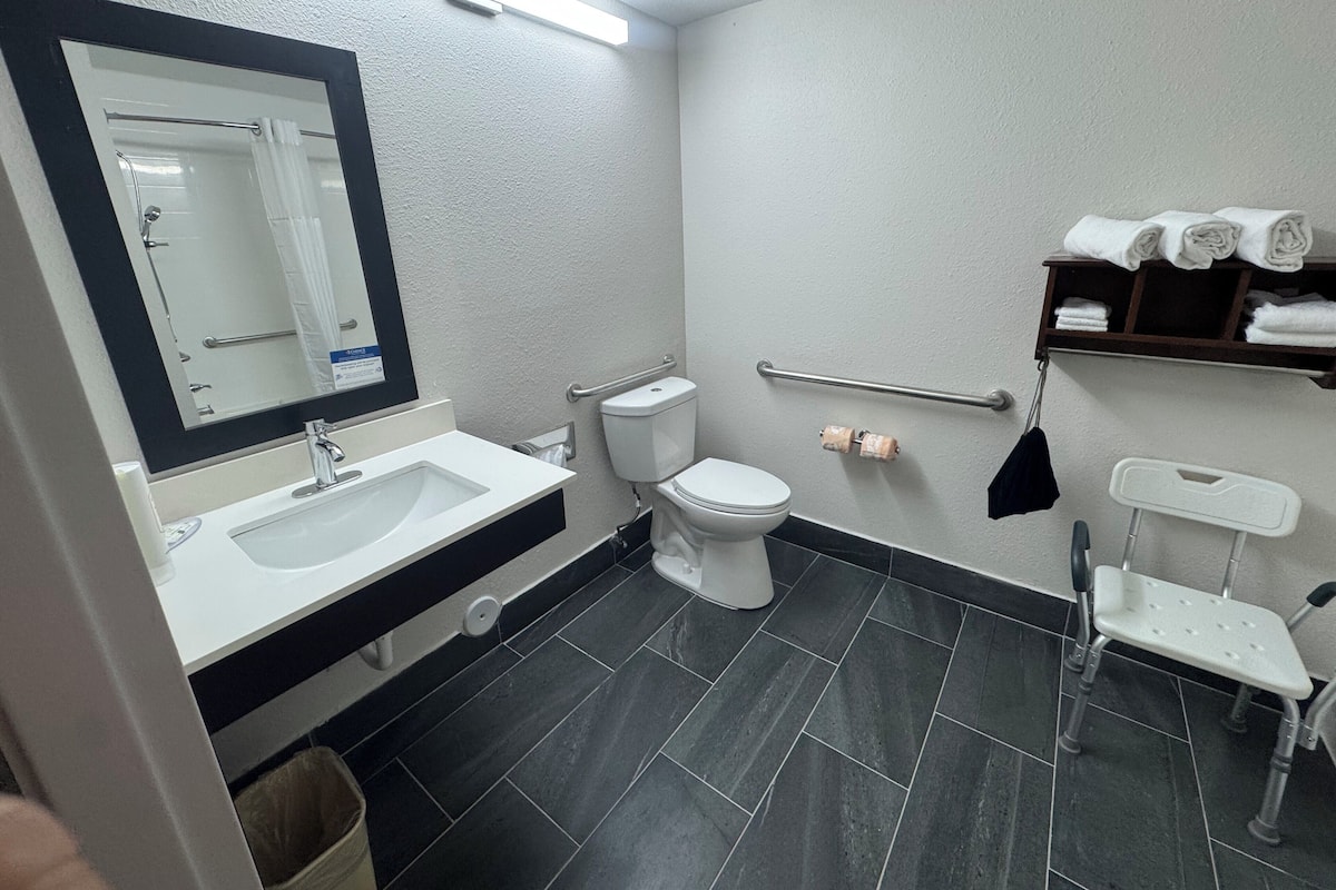 Fer et planche à repasser, Wi-Fi gratuit