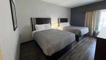 Kamar Standar, 2 Tempat Tidur Queen, Bebas Asap Rokok | Setrika/meja setrika dan Wi-Fi gratis