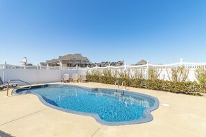 Beheizter Pool