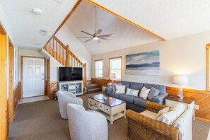 Smart TV, video games