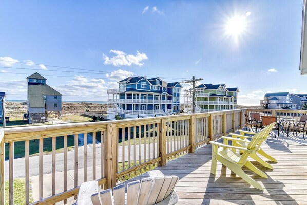 Property grounds - Pet-friendly semi-oceanfront Hatteras home w/ ocean & sunrise views! (Hatteras)