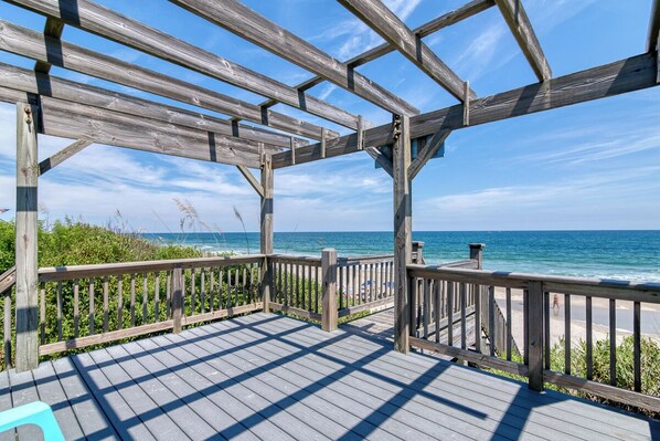 Property grounds - Pet-friendly oceanfront Corolla home w/ pool, hot tub, & elevator! (Corolla)
