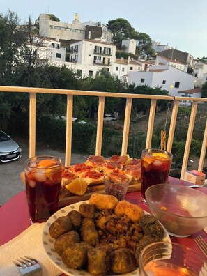 Outdoor dining - Centre Ville, Plage à 300m à Pied (Cadaques)