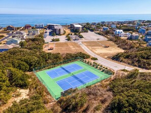 Sport court - Oceanfront Condo in Duck w/ Community Amenities (Duck)