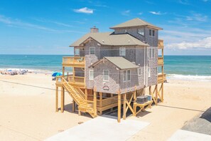 Beach - Oceanfront Home in Rodanthe w/ Panoramic Views & Hot Tub (Rodanthe)
