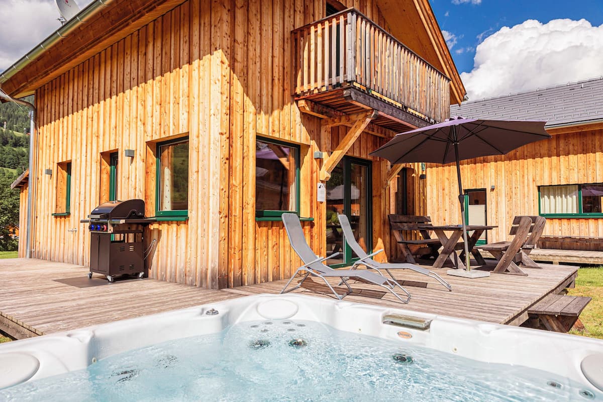 Chalet # 51a mit 3 Schlafzimmern, Sauna & Whirlpool | 4 habitaciones y wifi gratis