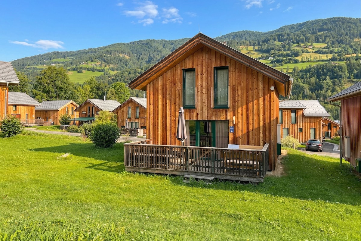 Chalet # 34a mit 4 Schlafzimmern & IR-Sauna | Terrace/patio