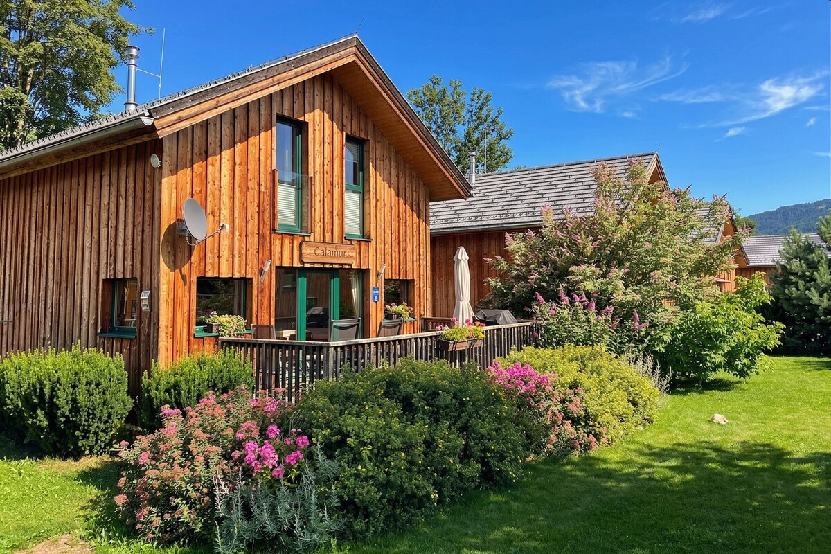 Chalet # 40a mit 2 Schlafzimmern & IR-Sauna | Terrace/patio