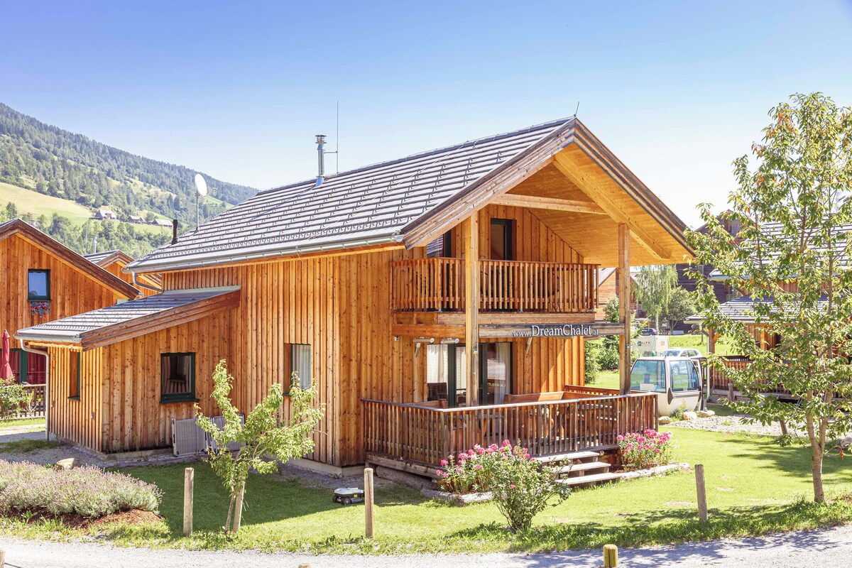 Superior Chalet # 8  mit IR-Sauna & Whirlpool | Terrace/patio