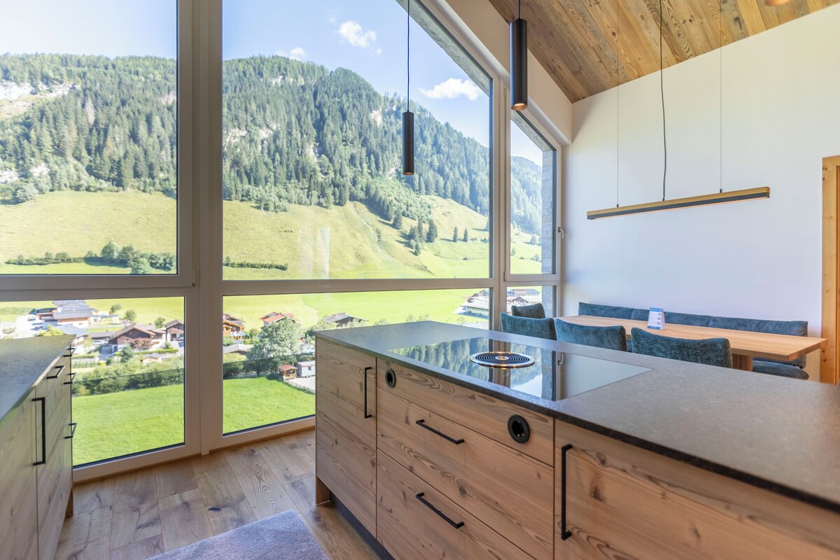 Penthouse mit 3 Schlafzimmern & Sauna | Tempat tidur bayi (biaya tambahan), Wi-Fi gratis, dan seprai linen