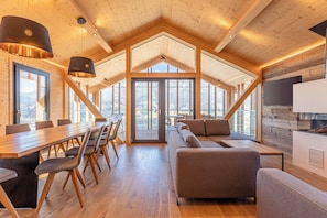Flat-screen TV - Bergresort Hauser Kaibling by ALPS RESORTS (Haus)