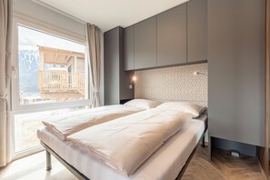 Premium Baumhaus | 搖籃/嬰兒床、免費無線上網、床單