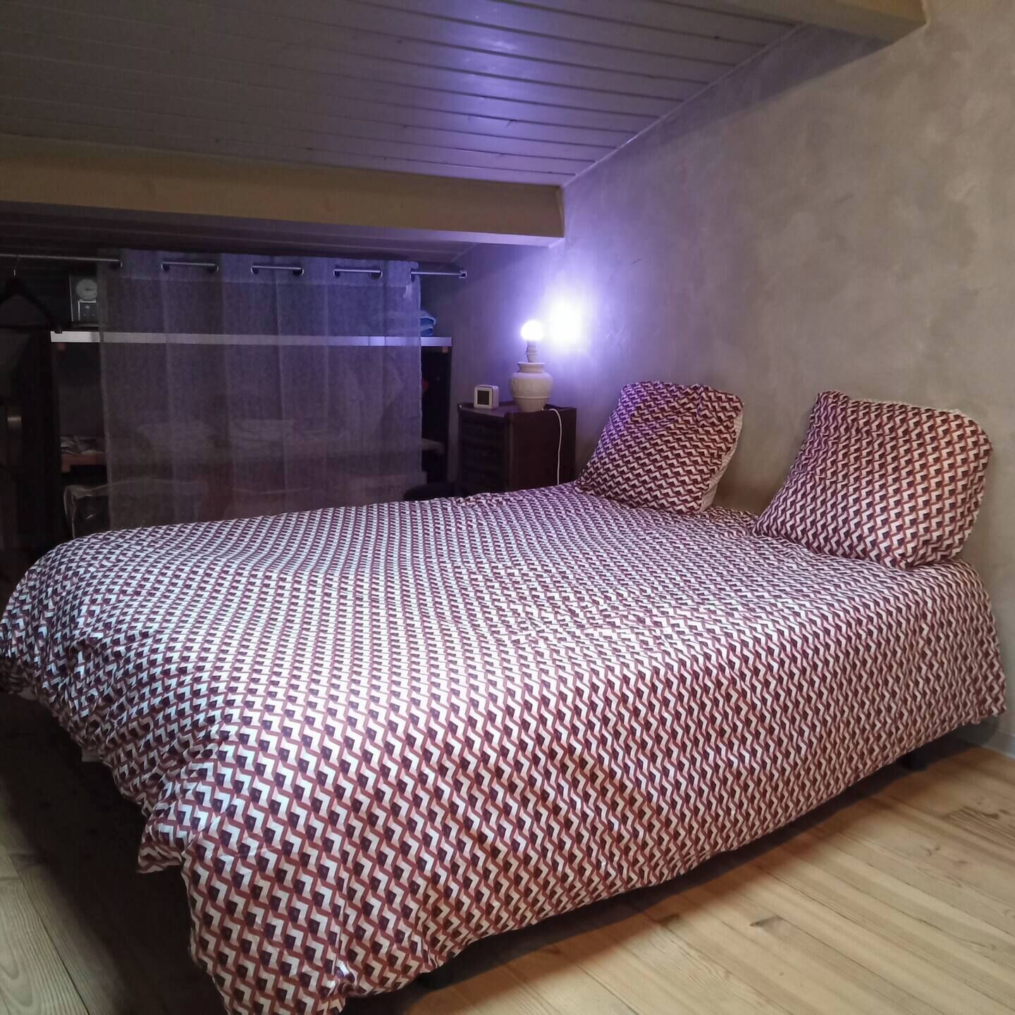 1 chambre, Wi-Fi, draps fournis