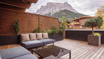 Premium Ferienwohnung mit 2 Schlafzimmern | Terrasse/Patio