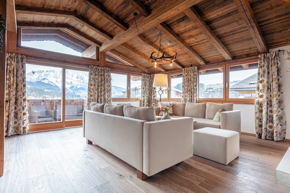 Penthouse mit 2 SZ für 4 PAX | 1 bedroom, cribs/infant beds, rollaway beds, free WiFi