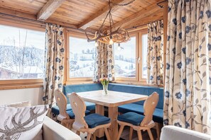 Penthouse mit 3 SZ für 6 PAX | Servicio de comidas en la habitación