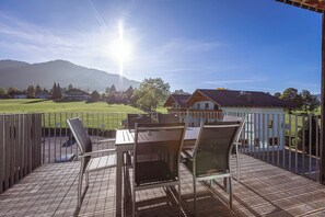 Superior Ferienwohnung mit 3 Schlafzimmern und privater Sauna | Terrace/patio - Alpenrock Schladming by ALPS RESORTS (Schladming)