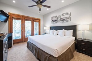 1 bedroom, iron/ironing board, travel crib, WiFi