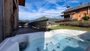 Premium Ferienhaus #56 mit IR-Sauna & Whirlpool | Private spa tub - Almdorf Hohentauern by ALPS RESORTS (Hohentauern)