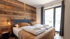Superior Ferienwohnung mit 3 Schlafzimmern & IR-Sauna | Wi-Fi ฟรี