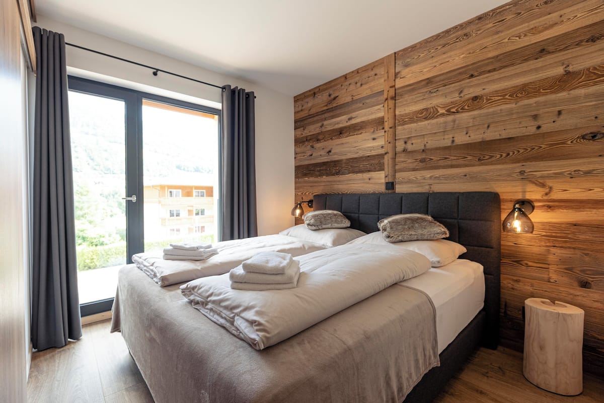 Superior Ferienwohnung mit 3 Schlafzimmern & IR-Sauna