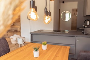 Superior Ferienwohnung mit 2 Schlafzimmern & IR-Sauna | Gratis Wi-Fi