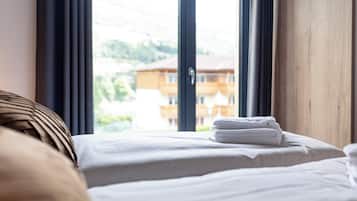Superior Ferienwohnung mit 2 Schlafzimmern & IR-Sauna | 2 bedrooms, free WiFi