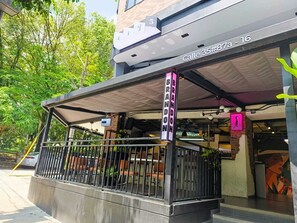 Entrée de l’hébergement