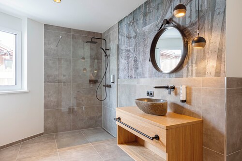 Fiss Suites by ALPS RESORTS