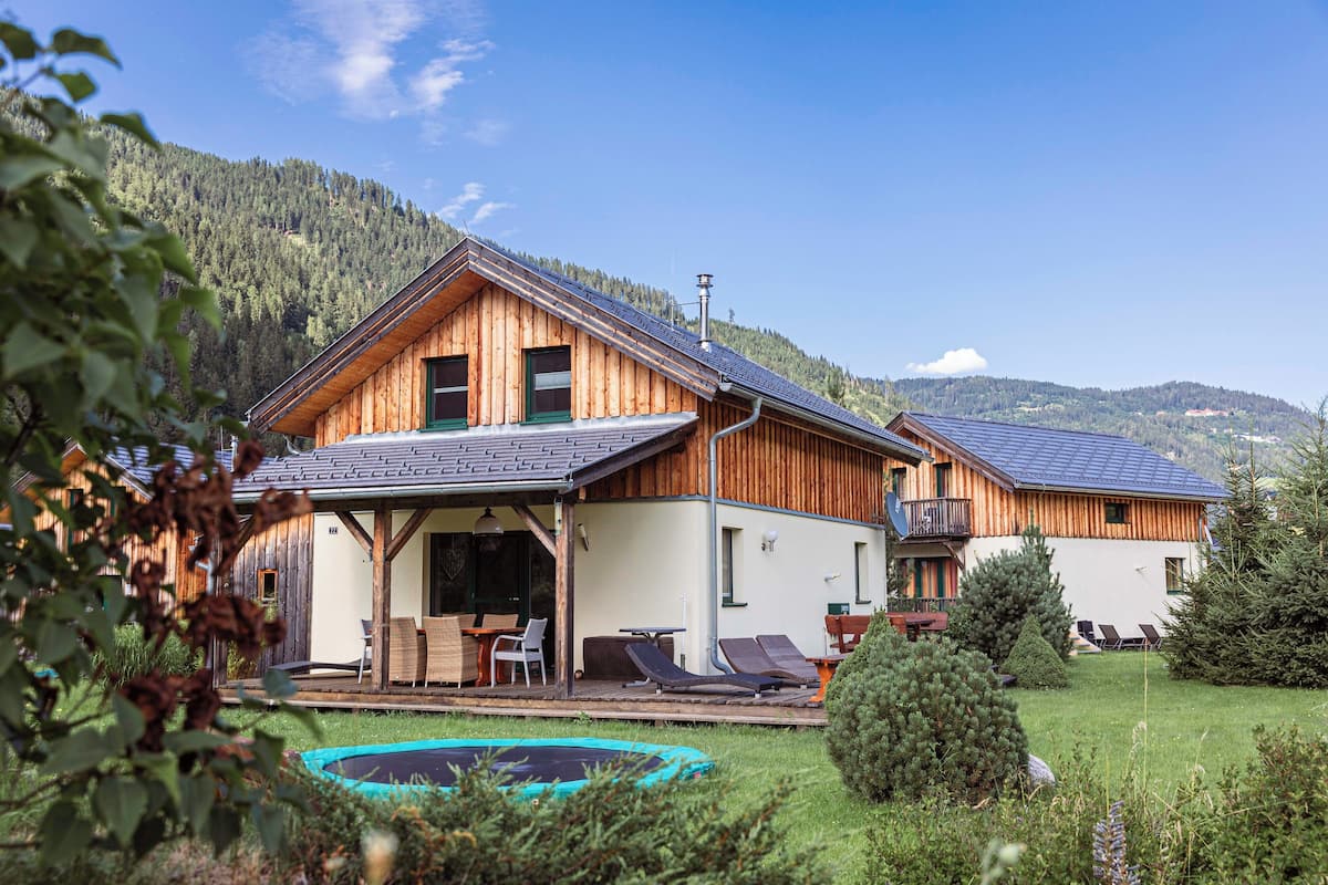 Ferienhaus # 22 mit 4 Schlafzimmern & IR-Sauna