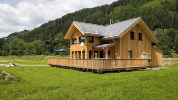 Premium Ferienhaus # 1 mit Sauna & Whirlpool | Free WiFi