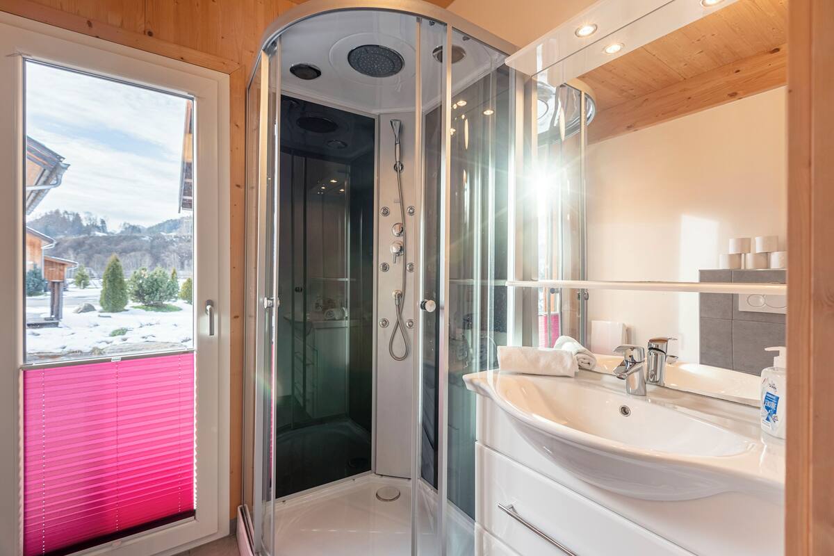 Superior Ferienhaus # 15  mit IR-Sauna & Whirlpool | 免費無線上網