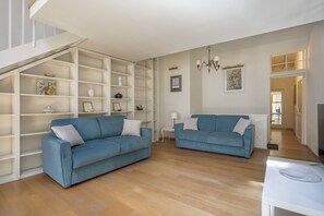 Classic Apartment | Living area - Florentine Gem Apartment (Florence)