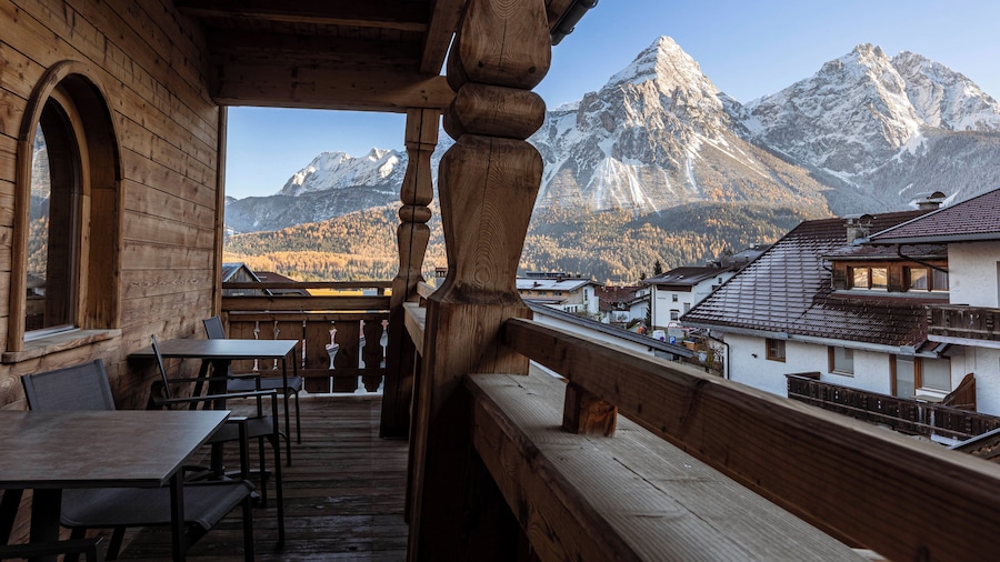 Zugspitz Suites Lermoos by ALPS RESORTS