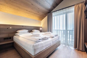 Premium Penthouse mit Sauna | Soundproofing, cribs/infant beds, free WiFi, bed sheets - Villa Liesl by ALPS RESORTS (Haus im Ennstal)