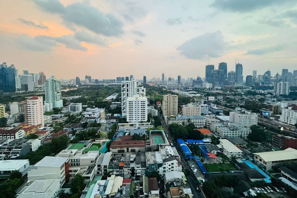 Apartemen Royal | Pemandangan balkon