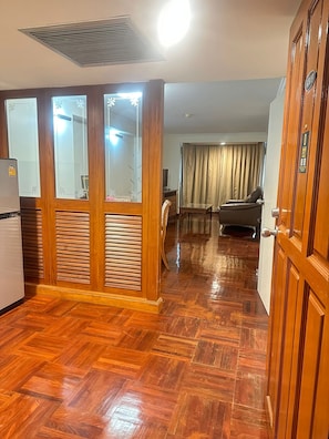 Panoramic Apartment | Living area | Flat-screen TV