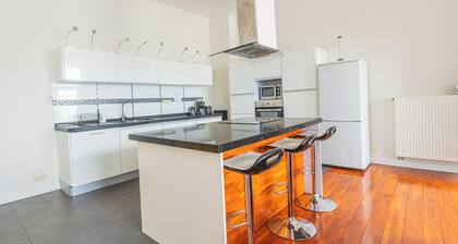 Chambres Cosy dans Une Grande maison