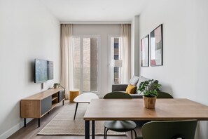 Apartment, 1 Bedroom | Living area | 35-inch Smart TV with digital channels - Truliving Vallecas by Habyt (Madrid)