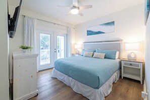 3 habitaciones, escritorio, tabla de planchar con plancha y wifi gratis 