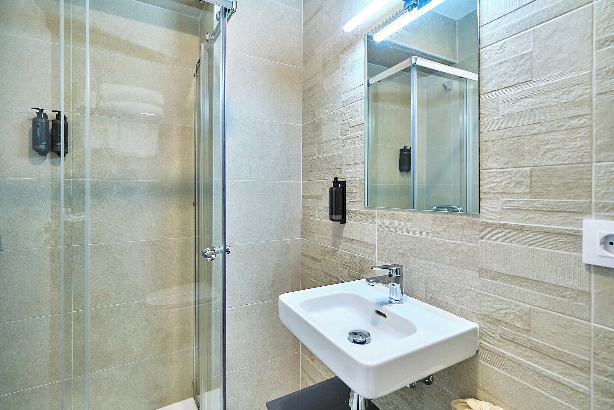 Photo - Hotel Gran Vía by gaiarooms