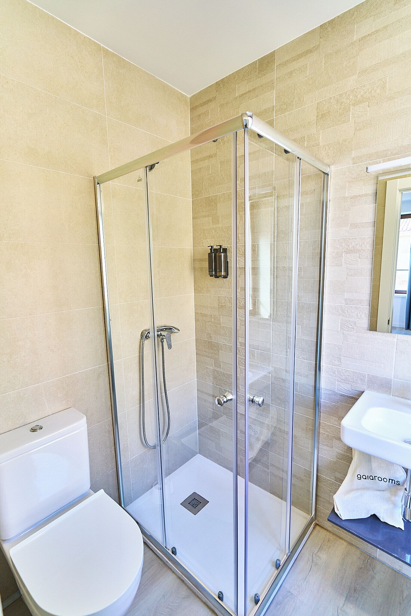 Photo - Hotel Gran Vía by gaiarooms