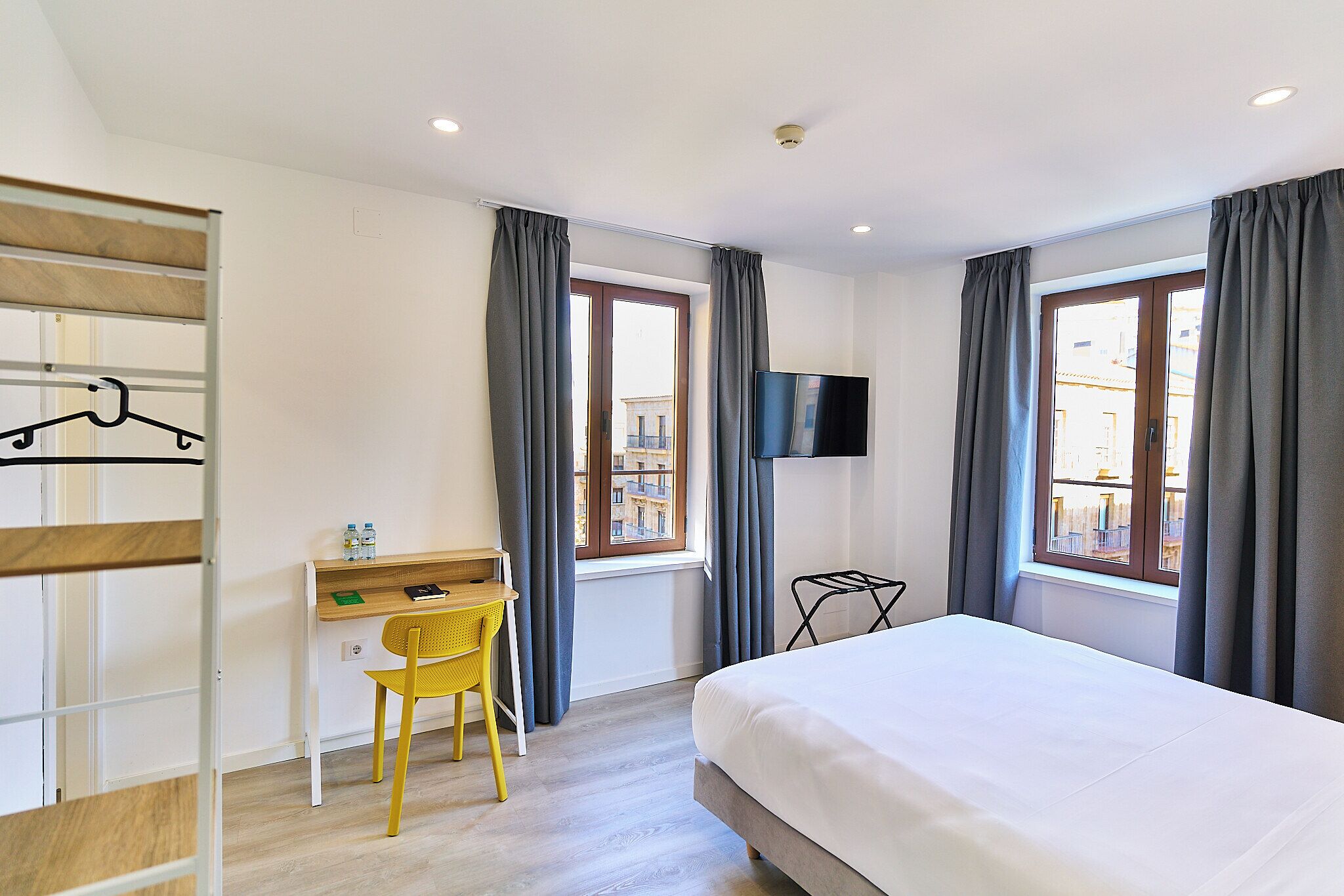 Photo - Hotel Gran Vía by gaiarooms