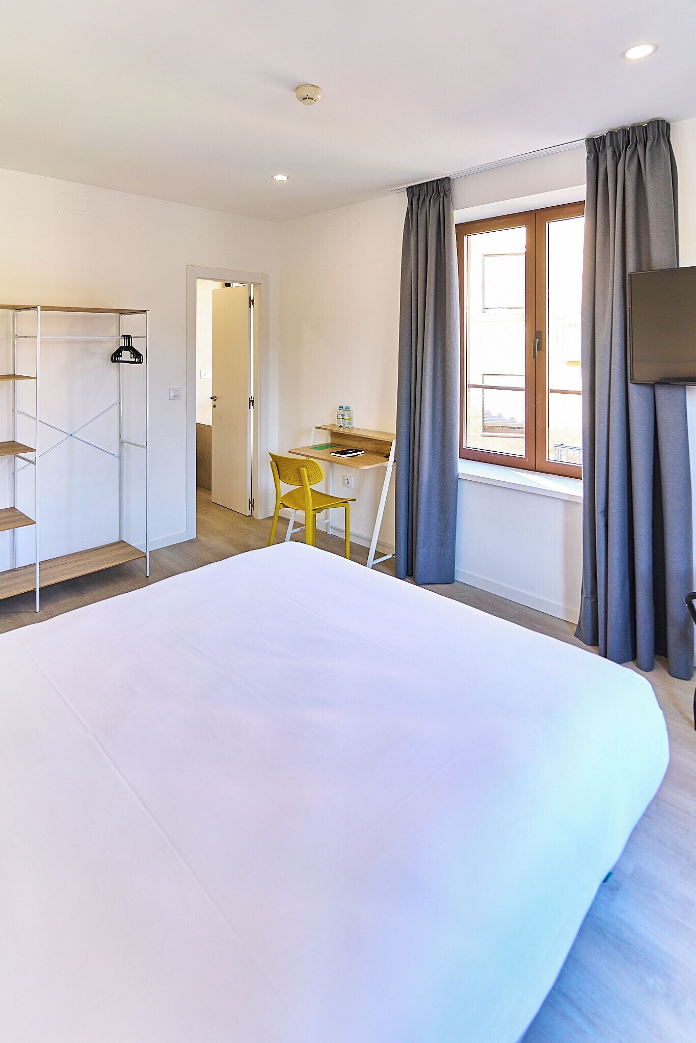 Photo - Hotel Gran Vía by gaiarooms