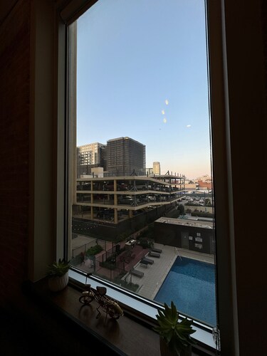 Historic Heart of Dallas ll Pool View