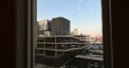 Historic Heart of Dallas ll Pool View